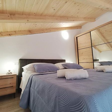 Apartman Gallery Freya ซาดาร์ ภายนอก รูปภาพ